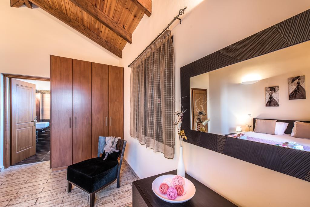Astarte Villas - Kyveli Luxurious Private Villa Gaitani 部屋 写真
